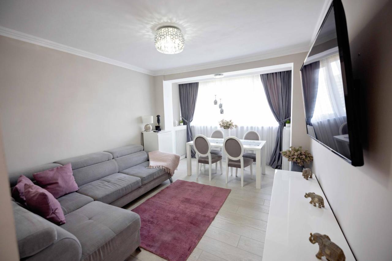 Joyful Apartment Timişoara Eksteriør billede