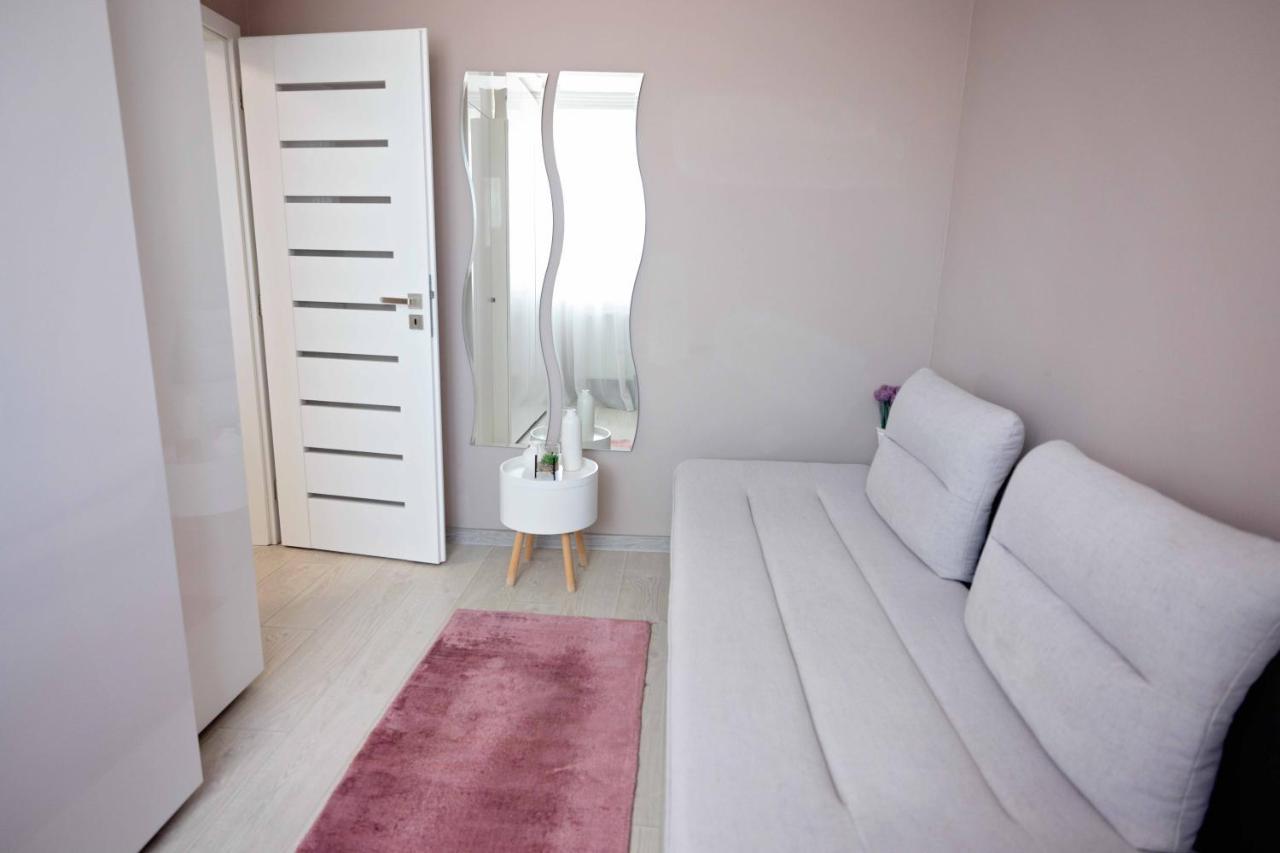 Joyful Apartment Timişoara Eksteriør billede