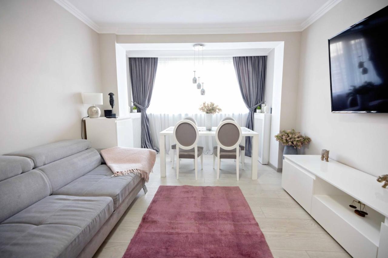 Joyful Apartment Timişoara Eksteriør billede